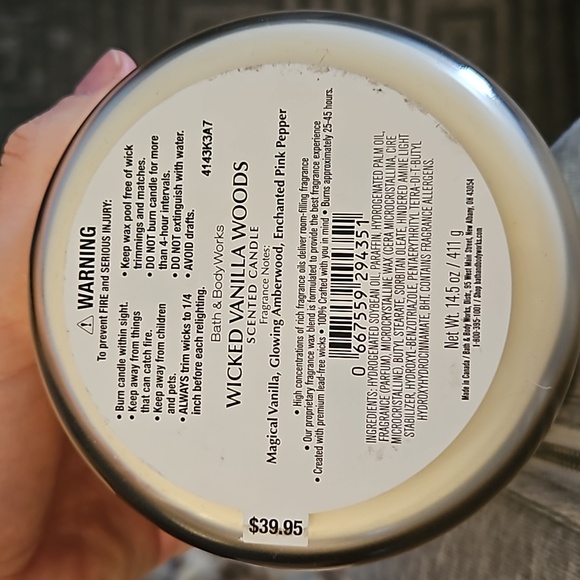 New wicked vanilla woods 3 wick candle with snake lid from bath and body works - Picture 5 of 5